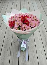 Букет цветов из:  Альстромерии #REPLACE_PRED# Берёзово