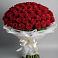 Букет 101 Красная роза Блэк Мэджик в Берёзово