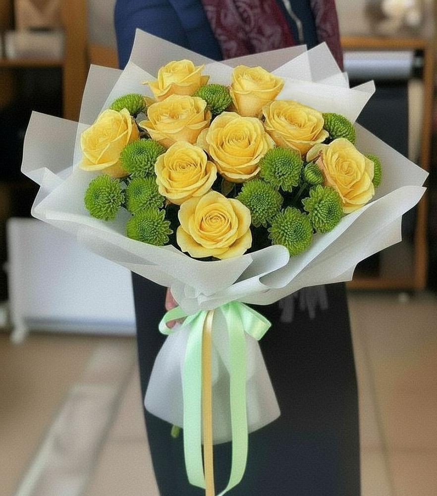 Букет цветов из: Хризантемы и Розы в Берёзово
