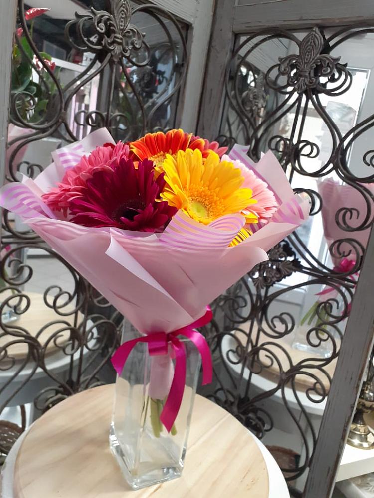 Букет цветов из: Герберы в Берёзово