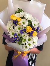 Букет цветов из:  Ирисы, Хризантемы и Розы #REPLACE_PRED# Берёзово
