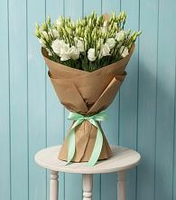 Букет цветов из:  Лизиантусы в Берёзово