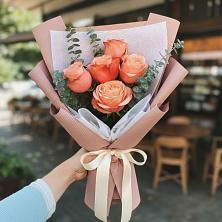 Букет цветов из:  Розы в Берёзово