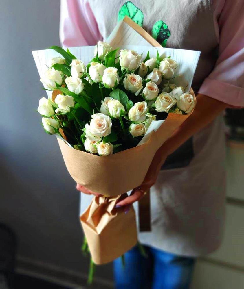 Букет цветов из: Розы в Берёзово
