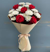 Букет цветов из:  Розы и Хризантемы в Берёзово