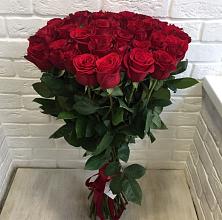 Букет Красные розы Гран При в Берёзово