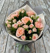 Букет цветов из:  Розы в Берёзово