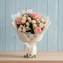 Букет цветов из:  Розы в Берёзово